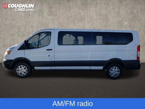 Used 2017 Ford Transit 350 XLT image 5