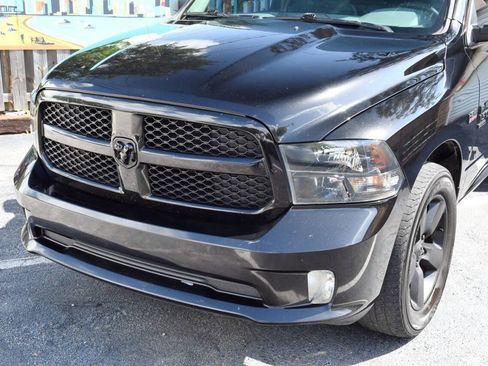 Used 2019 RAM 1500 Express w/ Express Value Package RWD image 5