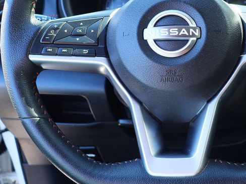 Used 2023 Nissan Kicks SR image 51