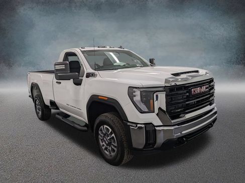 Used 2026 GMC Sierra 3500 Pro w/ Convenience Package AWD/4WD image 3