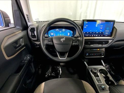 Used 2025 Ford Bronco Sport Big Bend AWD/4WD image 4