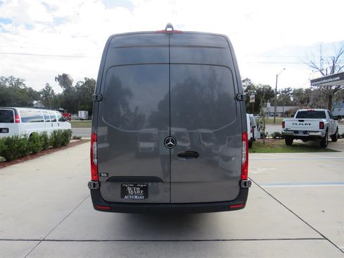 Used 2022 Mercedes-Benz Sprinter 4500 w/ Parking Package image 13