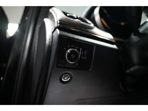 Used 2018 Jeep Grand Cherokee High Altitude image 19