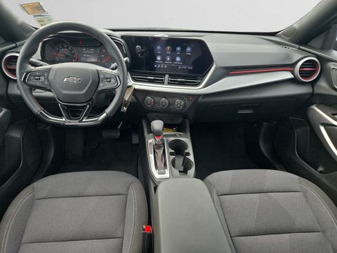 Used 2024 Chevrolet Trax RS w/ Driver Confidence Package FWD image 10