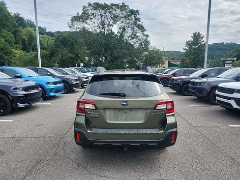 Used 2019 Subaru Outback 2.5i Premium w/ Popular Package #2 AWD/4WD image 8