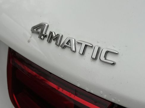 New 2026 Mercedes-Benz GLB 250 4MATIC image 28