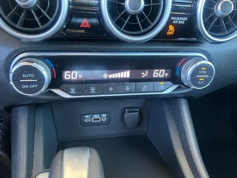 Used 2020 Nissan Sentra SV w/ Trunk Package FWD image 50