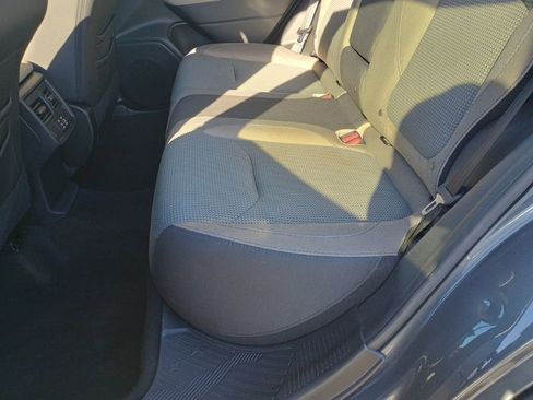 Certified 2025 Subaru Forester Premium image 16