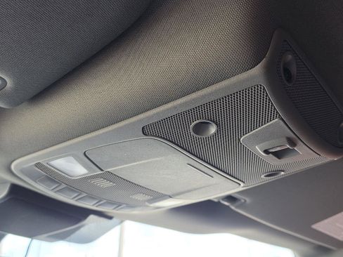 Used 2020 Ford F150 Lariat image 26