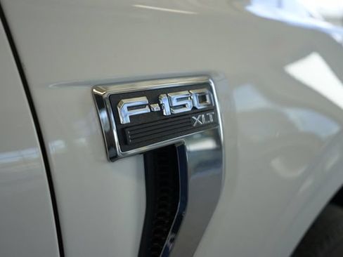 Used 2023 Ford F150 XLT AWD/4WD image 14