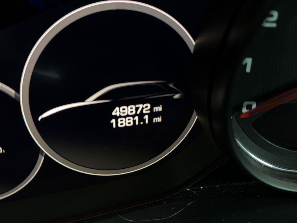 Used 2020 Porsche Cayenne S AWD/4WD image 4