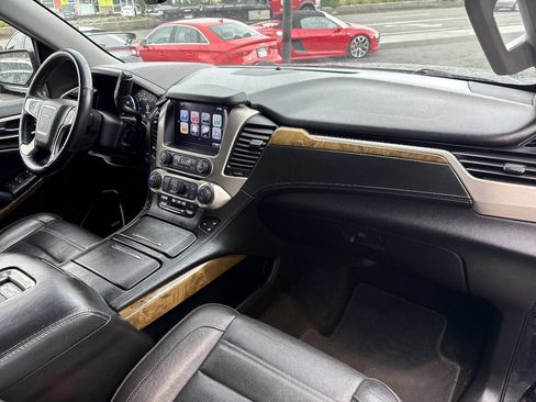 Used 2017 GMC Yukon Denali image 21