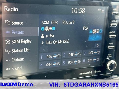 Used 2022 Toyota Highlander XLE image 37