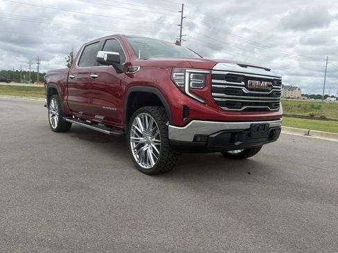 Used 2023 GMC Sierra 1500 SLT w/ SLT Premium Package AWD/4WD image 8