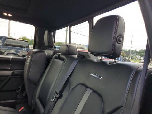 Used 2018 Ford F150 Platinum w/ Equipment Group 701A Luxury AWD/4WD image 17
