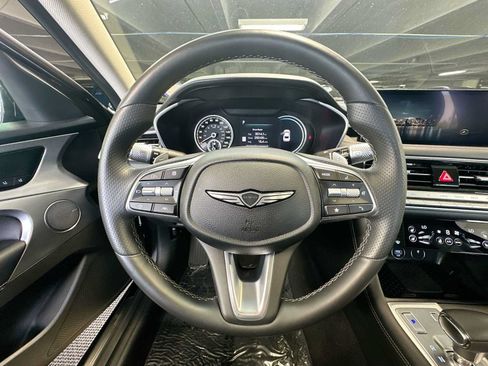 Used 2026 Genesis G70 2.5T Prestige RWD image 15