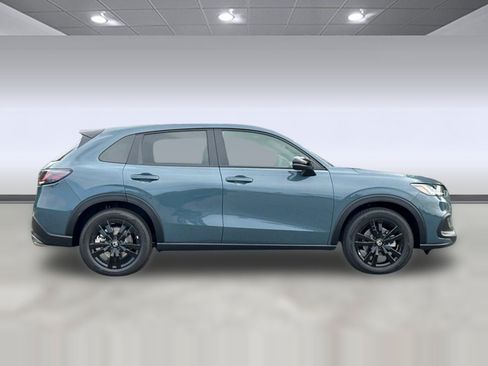 Certified 2026 Honda HR-V Sport image 7
