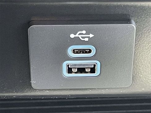 New 2026 Ford F250 XL w/ XL Chrome Package image 21