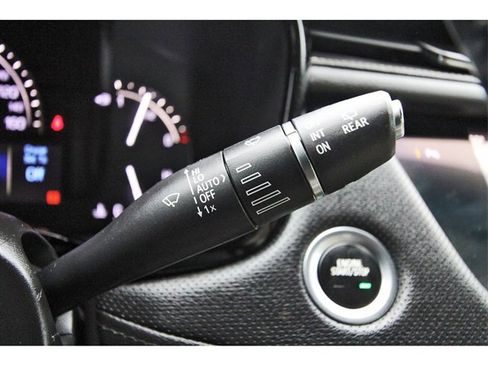 Used 2019 Cadillac XT5 Luxury image 16