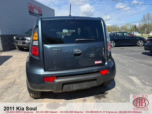 Used 2011 Kia Soul + w/ Audio Pkg FWD image 6