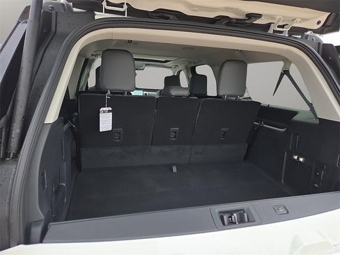 New 2025 Ford Expedition Max Active image 7