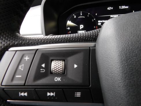 New 2026 Mitsubishi Outlander SE image 32