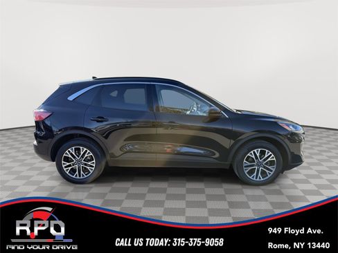 Used 2020 Ford Escape SEL image 6