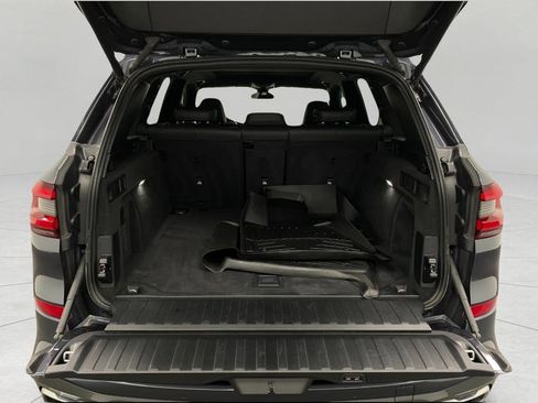 Used 2021 BMW X5 xDrive40i w/ M Sport Package AWD/4WD image 7