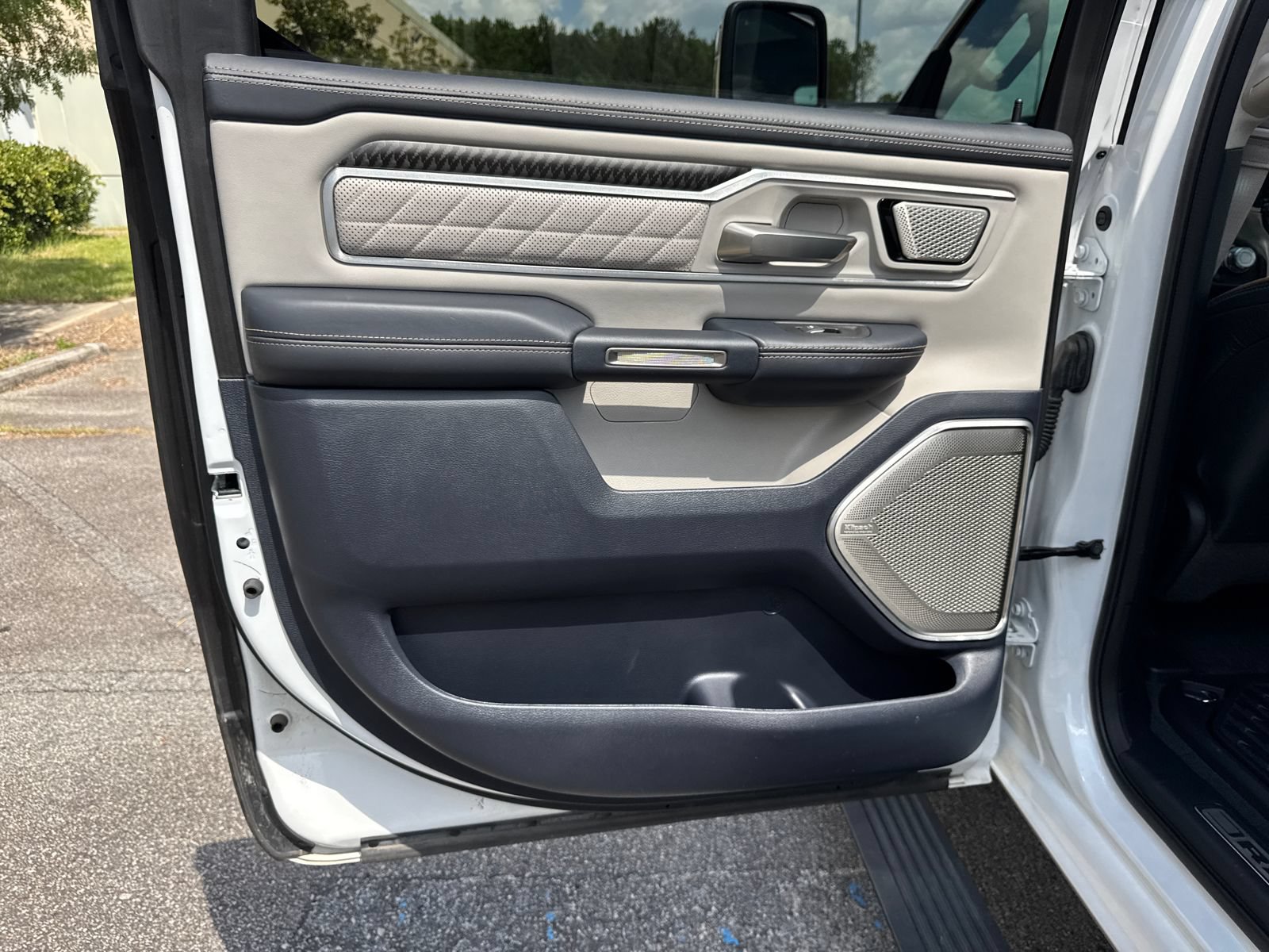Used 2025 RAM 1500 Tungsten w/ Trailer Tow Group AWD/4WD image 21