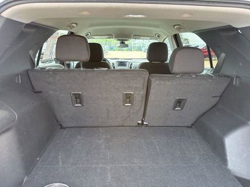 Used 2024 Chevrolet Equinox LT image 19