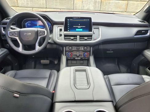 Used 2023 Chevrolet Tahoe Z71 w/ Luxury Package image 19