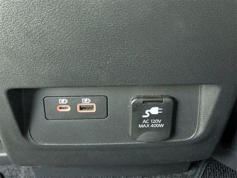 Used 2025 Nissan Frontier Pro-X w/ Pro Convenience Package image 15