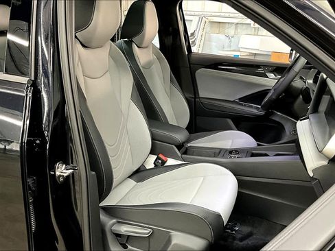 New 2026 Volkswagen Tiguan SE R-Line image 31