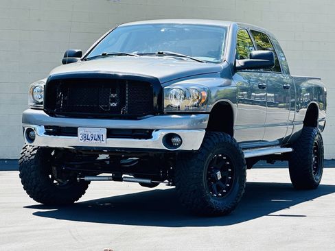 Used 2007 Dodge Ram 1500 Truck SLT w/ Trailer Tow Group AWD/4WD image 5