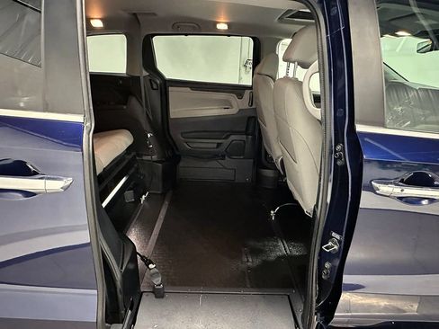 Used 2021 Honda Odyssey EX-L image 34