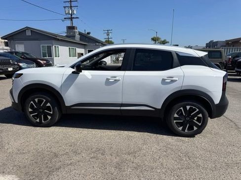 Used 2026 Nissan Kicks SV w/ Cold Weather Package AWD/4WD image 7
