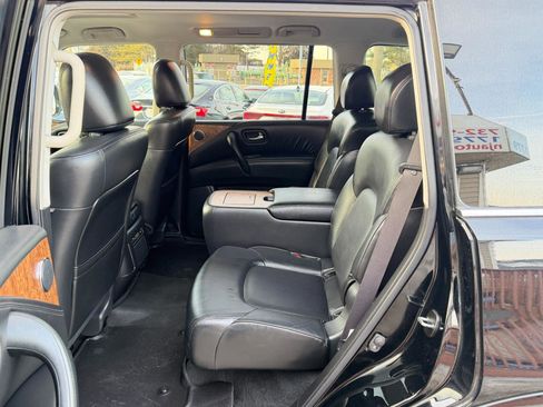Used 2021 Nissan Armada SL w/ Captain's Chairs Package image 30