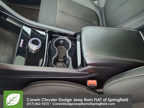 Certified 2023 Jeep Grand Cherokee Laredo w/ Luxury Tech Group I image 27