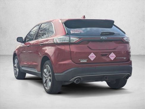Used 2017 Ford Edge Titanium w/ Equipment Group 302A image 7