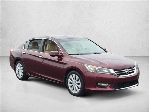 Used 2013 Honda Accord EX image 3