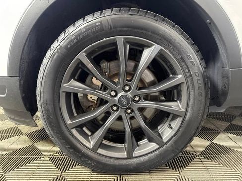 Certified 2019 Ford Explorer XLT w/ Equipment Group 202A AWD/4WD image 10
