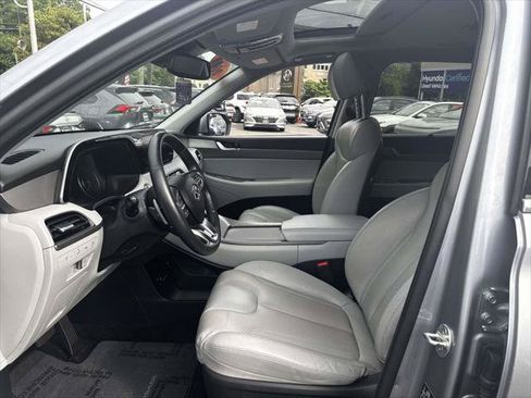 Used 2021 Hyundai Palisade SEL w/ Premium Package AWD/4WD image 19