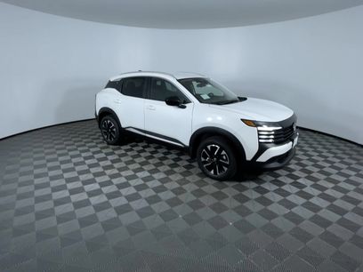 New 2026 Nissan Kicks SV w/ Cold Weather Package