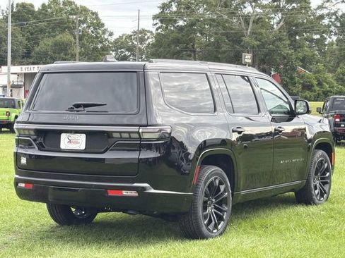 New 2026 Jeep Grand Wagoneer Summit w/ Premium Group III AWD/4WD image 6