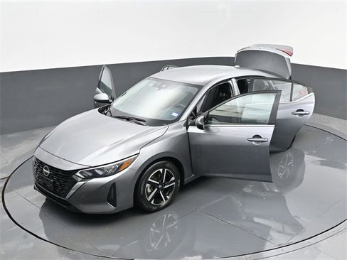 Used 2024 Nissan Sentra SV image 26