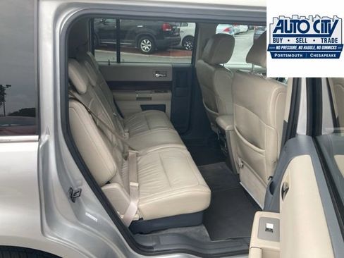 Used 2009 Ford Flex SEL FWD image 36