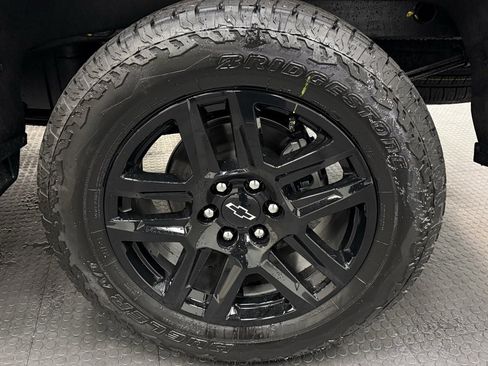 New 2026 Chevrolet Silverado 1500 Custom Trail Boss image 11