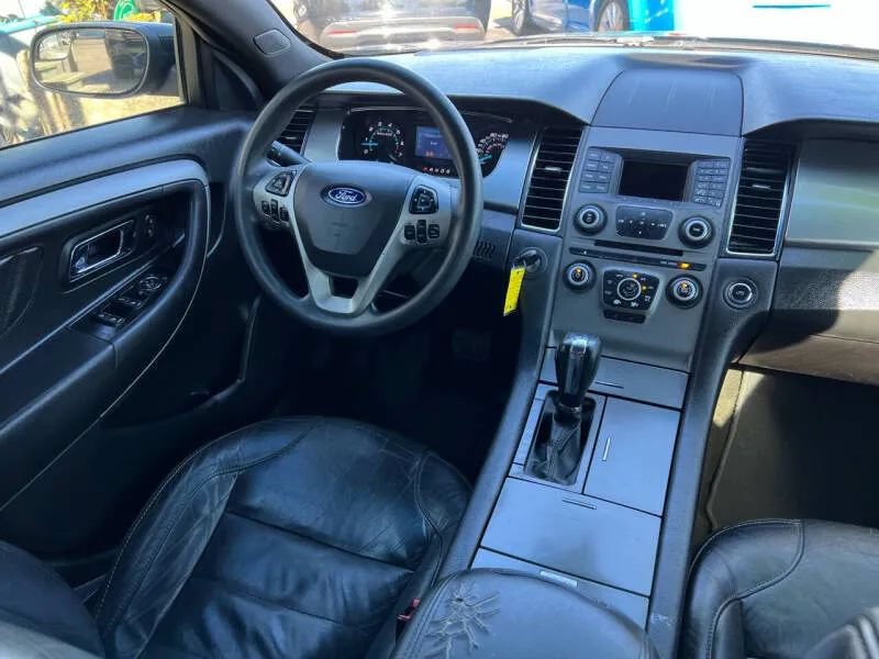 Used 2015 Ford Taurus SEL FWD image 14