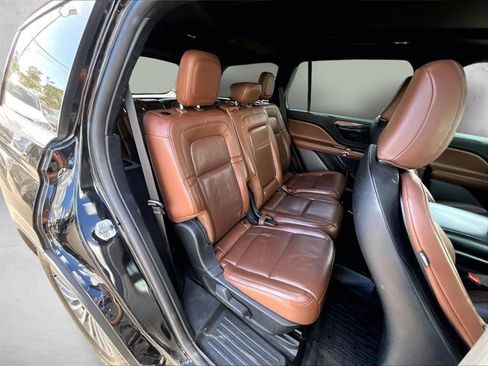 Used 2022 Lincoln Aviator Reserve w/ Elements Package Plus image 29