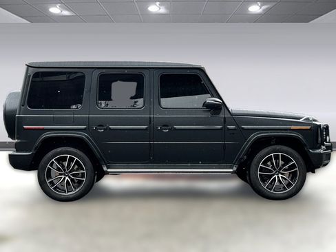 Used 2021 Mercedes-Benz G 550 image 7
